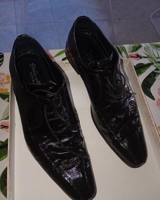 Scarpe eleganti nere