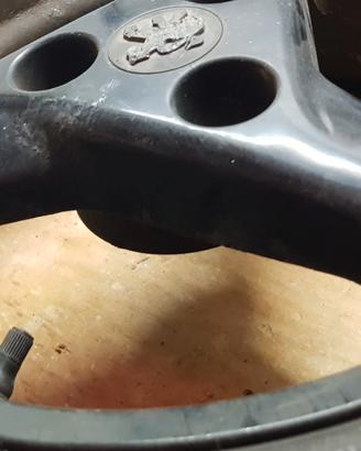 cerchio anteriore Peugeot speedfight 2 +pneumatico