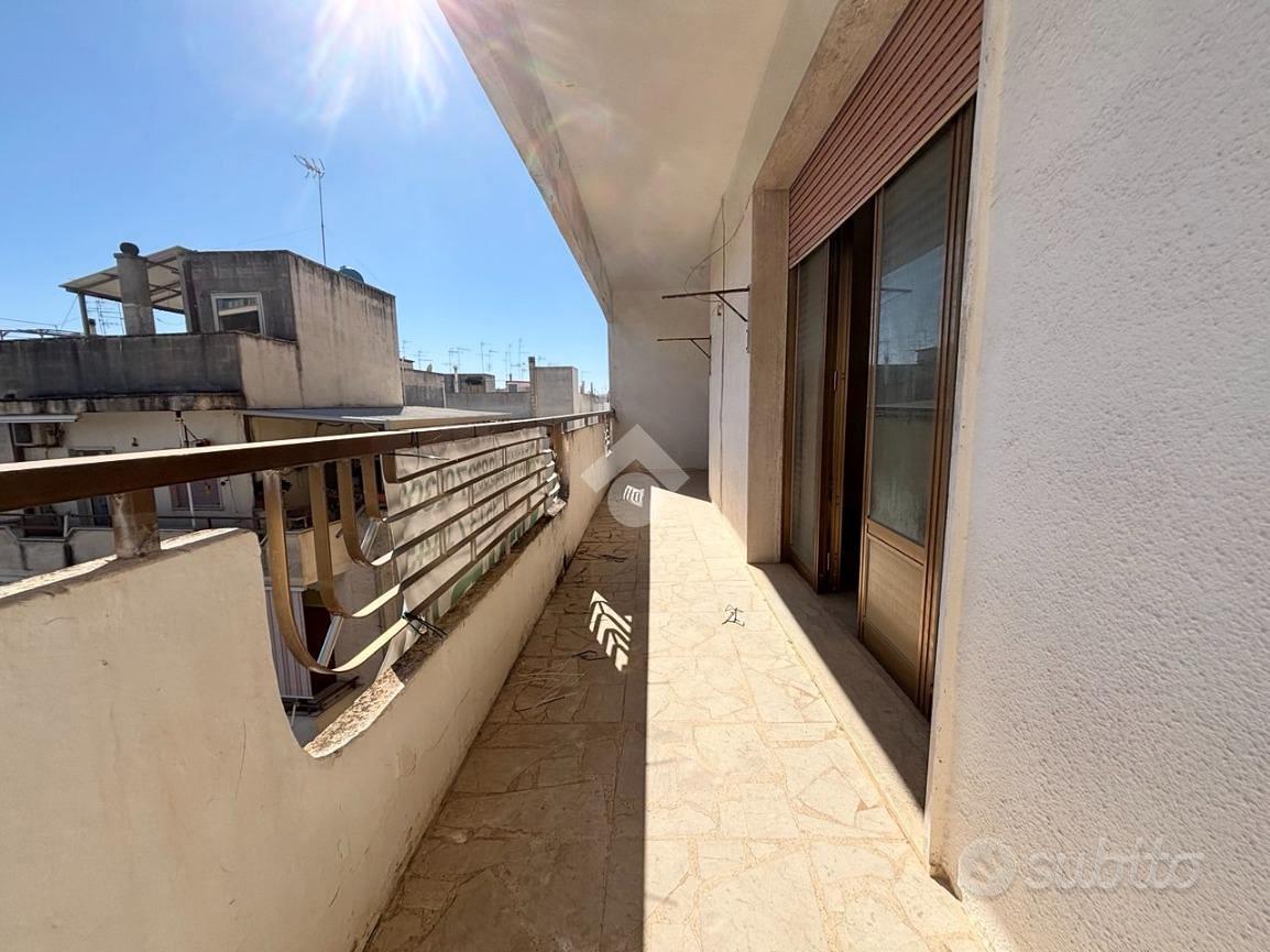 4 LOCALI A GALLIPOLI - Vista 3