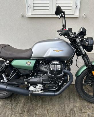 Moto Guzzi V7