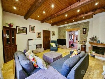 Appartamento di 150 m² con 5 locali a San Giuliano