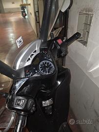 Sh 300 + assicurazione 
