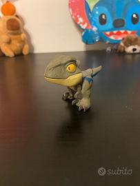 Action figure Velociraptor