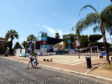 ATTIVITA' ABBIGLIAMENTO DONNA LADISPOLI CENTRO