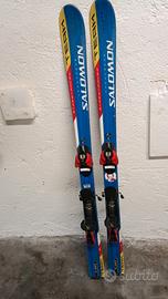 sci Salomon 130 cm per bambini con racchette 