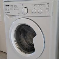 Lavatrice Indesit – 6 kg / 1000 giri