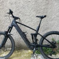 Cube stereo hybrid slx 160