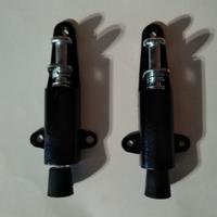 Due fermaporte/portoni