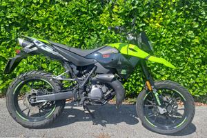 KSR TR50SM Competition 50cc + Ricambi