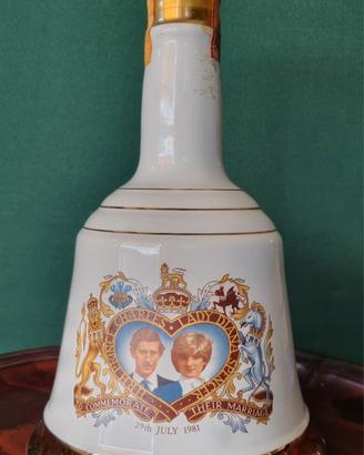 Bell decanter commemorativo Charles+Lady D