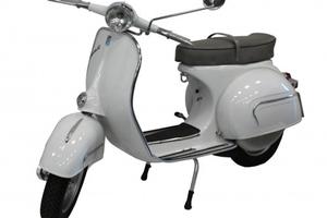Piaggio Vespa 160 GS prima serie bianca