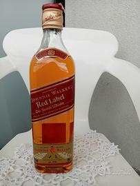 Bottiglia whisky Johnnie Walker-COGNAC COURVOISIER