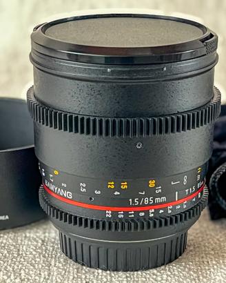 SAMYANG 85mm. T1.5