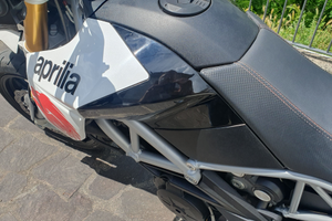 Aprilia dorsoduro 750