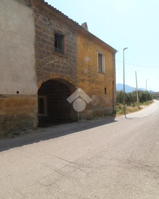 RUSTICO A CASTEL MORRONE