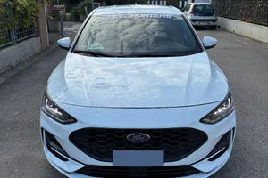 Ford Focus mk4 ecoboost hybrid 2023