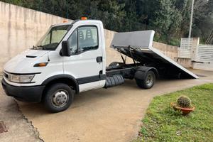 DAILY 35-11 CARROATTREZZI SCARRABILE