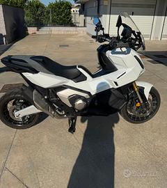 Honda X-ADV 750