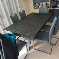 Tavolo e sedie Febal