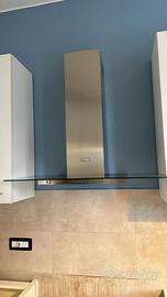 Cucina elettrdomestici A, armadio/ divano