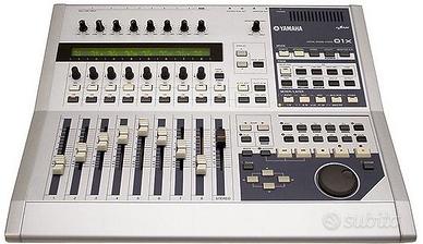 mixer digitale Yamaha 01X