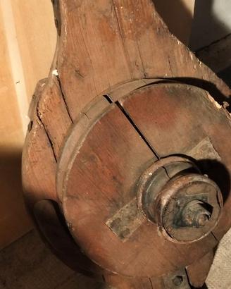 ANTICA MEGA PULEGGIA IN LEGNO