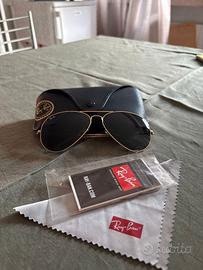 Ray-Ban