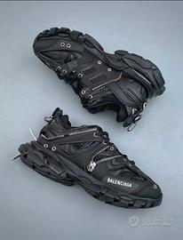 Sneakers Balenciaga Track nere