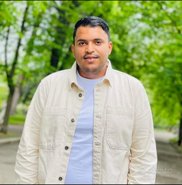 Lavoro in fabbrica di produzione