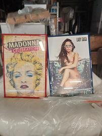 Due poster con cornici Madonna e Lady Gaga
