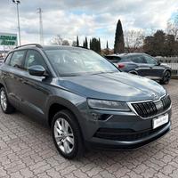 SKODA KAROQ 1.6 TDI AUTOMATICA SI A NEOPATENTATI