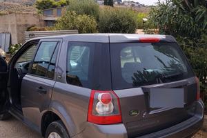 Freelander 2 seri con gancio traino 
