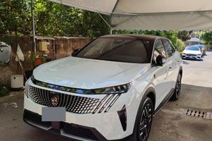 Peugeot 3008 GT 1.2 HYBRID 48V 136cv e-dcs6