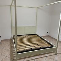 Struttura letto matrimoniale baldacchino + rete