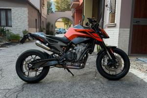 Ktm duke 790L