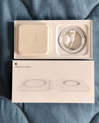 Apple MagSafe Duo Charger