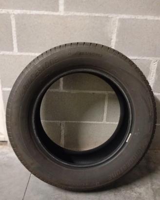 Pneumatici 225/60 R17