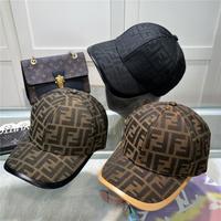 Fendi cappello da baseball 85% di sconto
