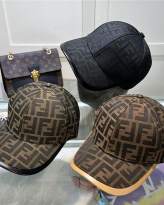 Fendi cappello da baseball 85% di sconto