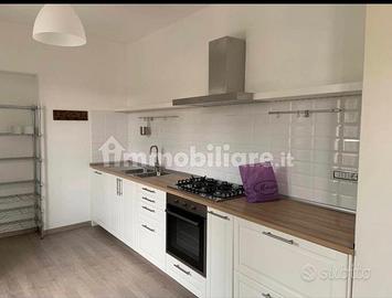 Cucina IKEA bianca come nuova con elettrodomestici