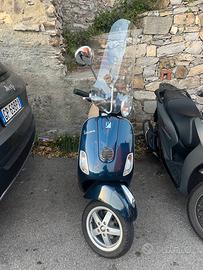 Piaggio Vespa 50 LX - 2011