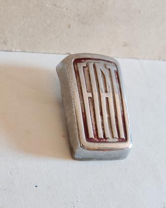 fregio logo fiat 600 epoca