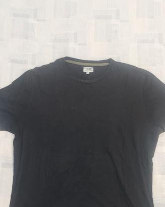 T-shirt nera uomo
