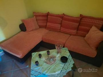 Divano due posti con penisola