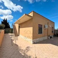 Villetta indipendente con giardino