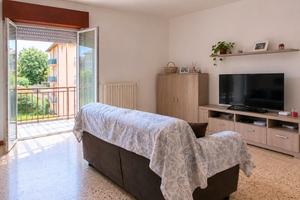 Trilocale con balcone e box - Quinzano d'Oglio
