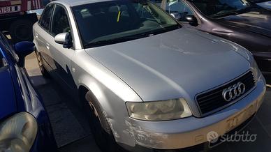 Audi A4  1.9 TDI  diesel anno 2003 x ricambi