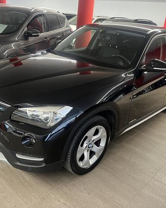 Bmw X1 2.0D X-drive X-line