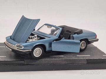 JAGUAR XJ-S convertibile aperta - Polistil - 1/18