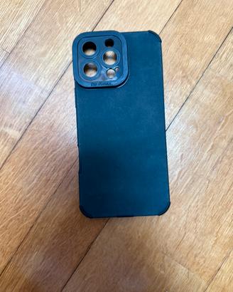 Cover nera per Iphone 16 pro max